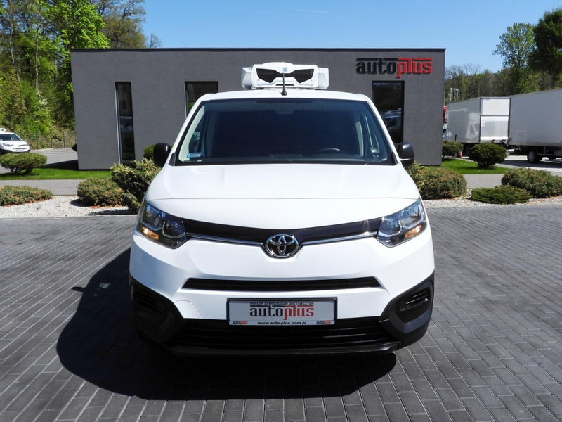 Toyota PROACE CITY  FURGON CHŁODNIA  -15*C ZASILANIE 230V TEMPOMAT KLIM - Furgonas šaldytuvas: foto 5 Toyota PROACE CITY  FURGON CHŁODNIA  -15*C ZASILANIE 230V TEMPOMAT KLIM - Furgonas šaldytuvas: foto 5
