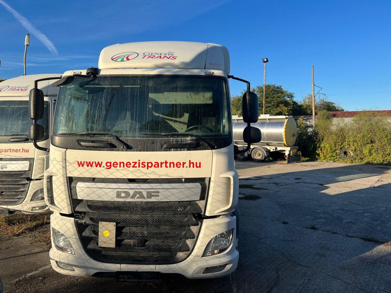 DAF 460 - Vilkikas: foto 2 DAF 460 - Vilkikas: foto 2