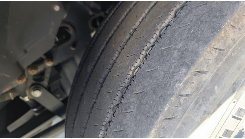 Ford F-MAX 500 Tractor Lowdeck - MEGA - Vilkikas: foto 5 Ford F-MAX 500 Tractor Lowdeck - MEGA - Vilkikas: foto 5