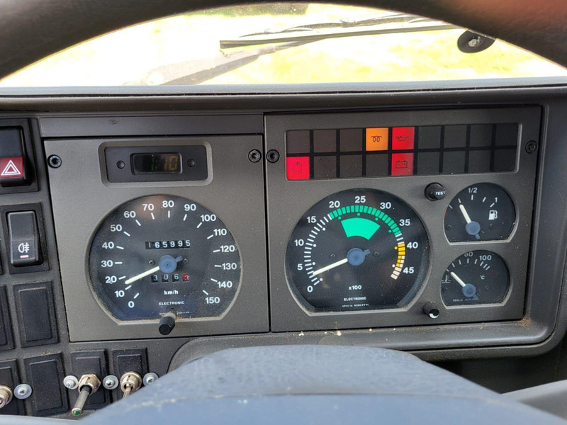 Iveco Daily 35 E 12 Mini BE Trekker - 3.5T - Vilkikas: foto 5 Iveco Daily 35 E 12 Mini BE Trekker - 3.5T - Vilkikas: foto 5