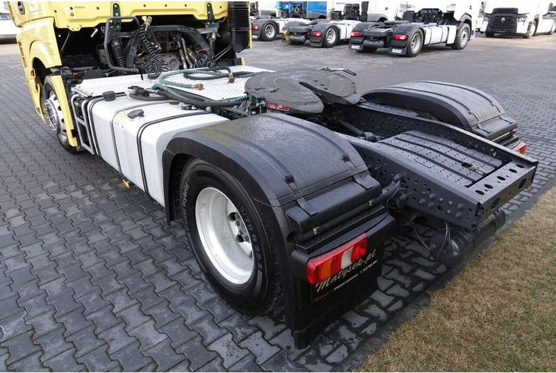 Vilkikas Mercedes-Benz ACTROS 1845 / RETARDER / HYDRAULIKA / I-PARK COOL / ALUFELGI / E: foto 13 Vilkikas Mercedes-Benz ACTROS 1845 / RETARDER / HYDRAULIKA / I-PARK COOL / ALUFELGI / E: foto 13