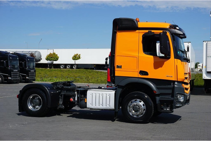 Mercedes-Benz AROCS / 1848 / E 6 / ACC / 4 X 4 / HAD / HYDRAULIKA / RETARDER - Vilkikas: foto 4 Mercedes-Benz AROCS / 1848 / E 6 / ACC / 4 X 4 / HAD / HYDRAULIKA / RETARDER - Vilkikas: foto 4