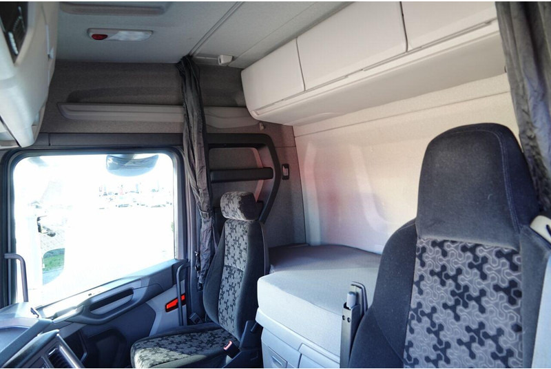 Vilkikas Scania R 450 / RETARDER / NISKA KABINA / PO KONTRAKCIE SERWISOWYM: foto 17 Vilkikas Scania R 450 / RETARDER / NISKA KABINA / PO KONTRAKCIE SERWISOWYM: foto 17
