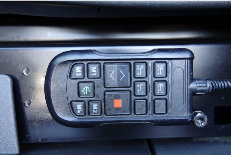 Vilkikas Scania R 450 / RETARDER / NISKA KABINA / PO KONTRAKCIE SERWISOWYM: foto 15 Vilkikas Scania R 450 / RETARDER / NISKA KABINA / PO KONTRAKCIE SERWISOWYM: foto 15