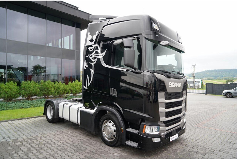 Scania S 500 / MEGA / RETARDER / LOW DECK / I-PARK COOL / PO KONTRAKCIE - Vilkikas: foto 2 Scania S 500 / MEGA / RETARDER / LOW DECK / I-PARK COOL / PO KONTRAKCIE - Vilkikas: foto 2
