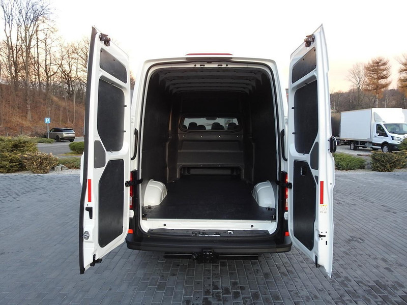 Mikroautobusas, Keleivinis furgonas Volkswagen CRAFTER 4X4 4MOTION  FURGON BRYGADÓWKA  7 MIEJSC KLIMATYZACJA  1: foto 12