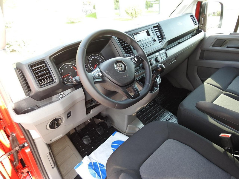 Volkswagen CRAFTER SKRZYNIA PODWÓJNA KABINA DOKA 7 MIEJSC KLIMATYZACJA  140 - Bortinis automobilis: foto 2 Volkswagen CRAFTER SKRZYNIA PODWÓJNA KABINA DOKA 7 MIEJSC KLIMATYZACJA  140 - Bortinis automobilis: foto 2