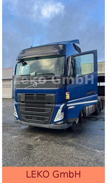 Volvo FH 500 - Konteineris-vežimus/ Sukeisti kūną sunkvežimis: foto 2 Volvo FH 500 - Konteineris-vežimus/ Sukeisti kūną sunkvežimis: foto 2