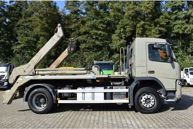 Volvo FM 330 BL - Meiller AK 12 LTD Absetzkipper - Nuožulnaus pakėlimo ant platformos sunkvežimis: foto 4 Volvo FM 330 BL - Meiller AK 12 LTD Absetzkipper - Nuožulnaus pakėlimo ant platformos sunkvežimis: foto 4