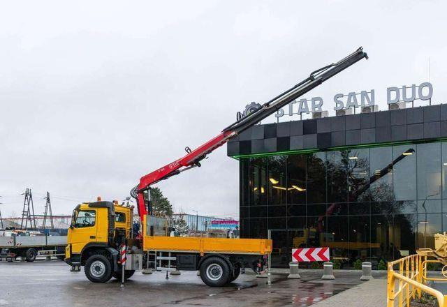 Volvo FMX330 4x4 FASSI F135A2.23 Crane Kran - Platforminis/ Bortinis sunkvežimis, Sunkvežimis su kranu: foto 2 Volvo FMX330 4x4 FASSI F135A2.23 Crane Kran - Platforminis/ Bortinis sunkvežimis, Sunkvežimis su kranu: foto 2