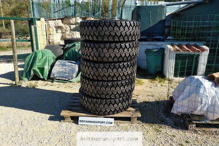 FACTORY Retread 285/70R19.5 Truck Tyres | Quarry Tread | Heavy-Duty | Export Ready - Padanga: foto 2 FACTORY Retread 285/70R19.5 Truck Tyres | Quarry Tread | Heavy-Duty | Export Ready - Padanga: foto 2