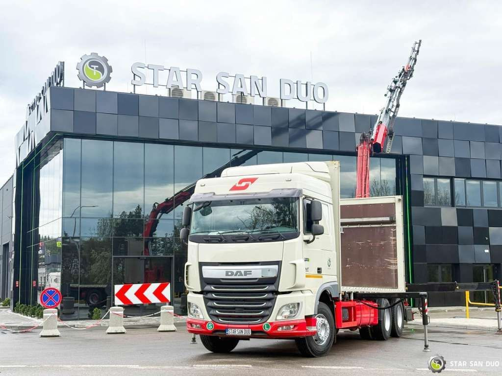 DAF XF 440 6x2 Fassi F365 FLY JIBCranePallet Grippe - Sunkvežimis su kranu: foto 4 DAF XF 440 6x2 Fassi F365 FLY JIBCranePallet Grippe - Sunkvežimis su kranu: foto 4