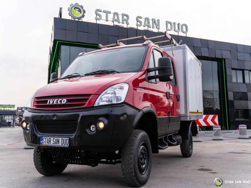 Iveco DAILY 4X4 OFFROAD CAMPER BOX DOKA Iveco DAILY 4X4 OFFROAD CAMPER BOX DOKA - Važiuoklės sunkvežimis: foto 4 Iveco DAILY 4X4 OFFROAD CAMPER BOX DOKA Iveco DAILY 4X4 OFFROAD CAMPER BOX DOKA - Važiuoklės sunkvežimis: foto 4