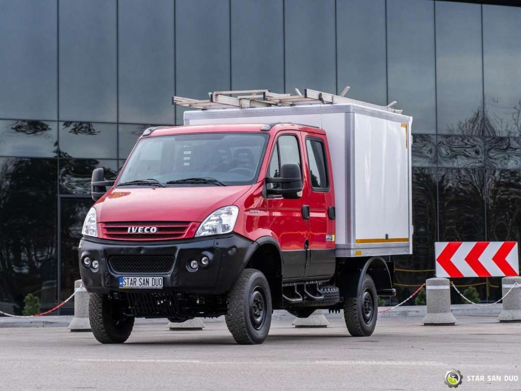 Iveco DAILY 4X4 OFFROAD CAMPER BOX DOKA Iveco DAILY 4X4 OFFROAD CAMPER BOX DOKA - Važiuoklės sunkvežimis: foto 1 Iveco DAILY 4X4 OFFROAD CAMPER BOX DOKA Iveco DAILY 4X4 OFFROAD CAMPER BOX DOKA - Važiuoklės sunkvežimis: foto 1