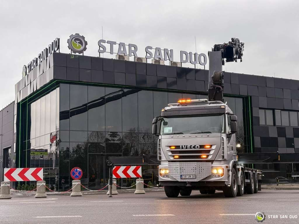 Iveco STRALIS AS320S50Y 8x2 HMF 8520-0K6 FLY JIB Winc - Sunkvežimis su kranu: foto 4 Iveco STRALIS AS320S50Y 8x2 HMF 8520-0K6 FLY JIB Winc - Sunkvežimis su kranu: foto 4