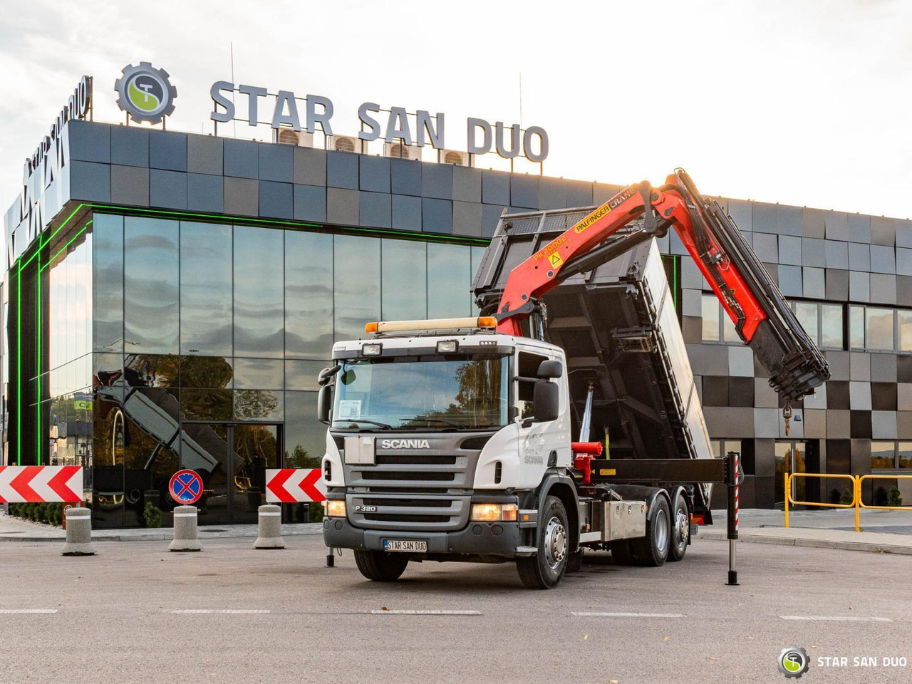 - Savivartis sunkvežimis: foto 5 - Savivartis sunkvežimis: foto 5