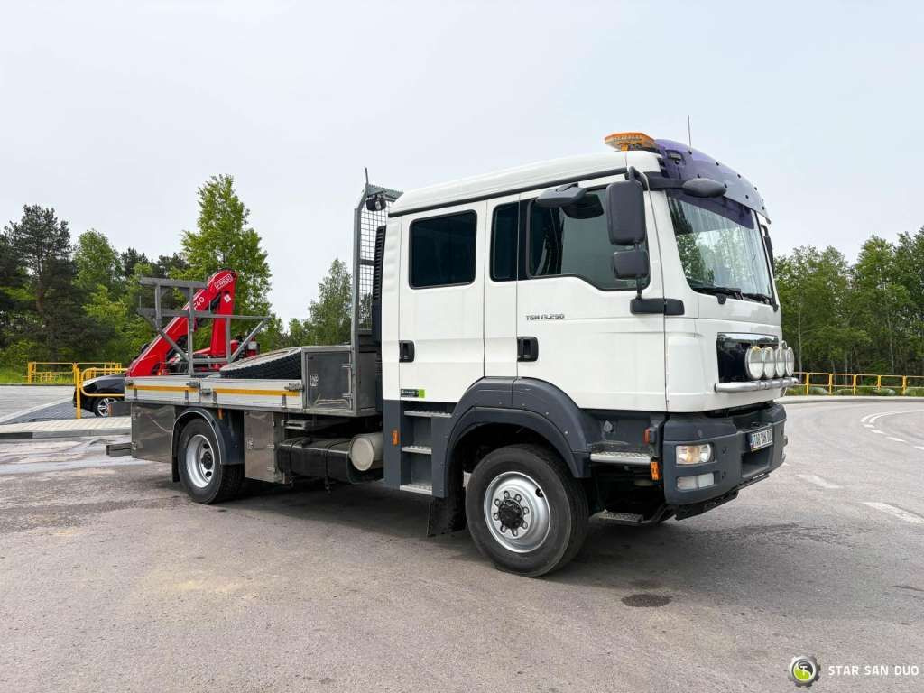 MAN TGM 13.290 4x4 FASSI F40B22 Crane Camper DOKA - Sunkvežimis su kranu: foto 3 MAN TGM 13.290 4x4 FASSI F40B22 Crane Camper DOKA - Sunkvežimis su kranu: foto 3