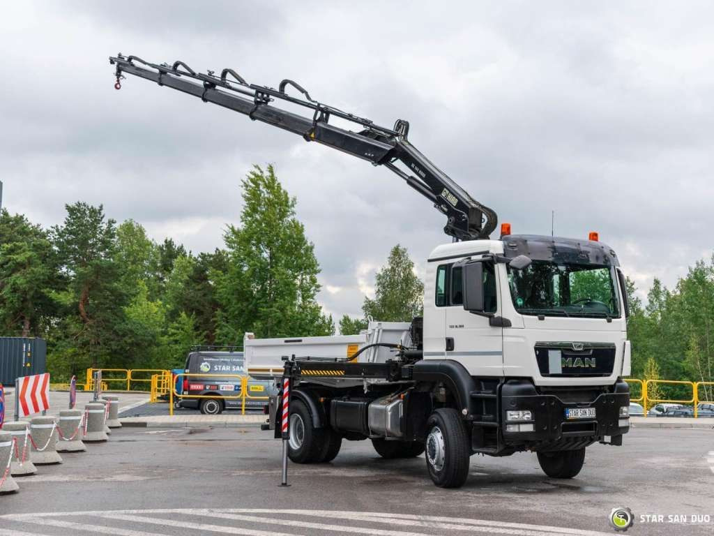 MAN TGS 18.360 4x4 HIAB 144 E-4 Crane Kipper MAN TGS 18.360 4x4 HIAB 144 E-4 Crane Kipper - Sunkvežimis su kranu, Savivartis sunkvežimis: foto 4 MAN TGS 18.360 4x4 HIAB 144 E-4 Crane Kipper MAN TGS 18.360 4x4 HIAB 144 E-4 Crane Kipper - Sunkvežimis su kranu, Savivartis sunkvežimis: foto 4
