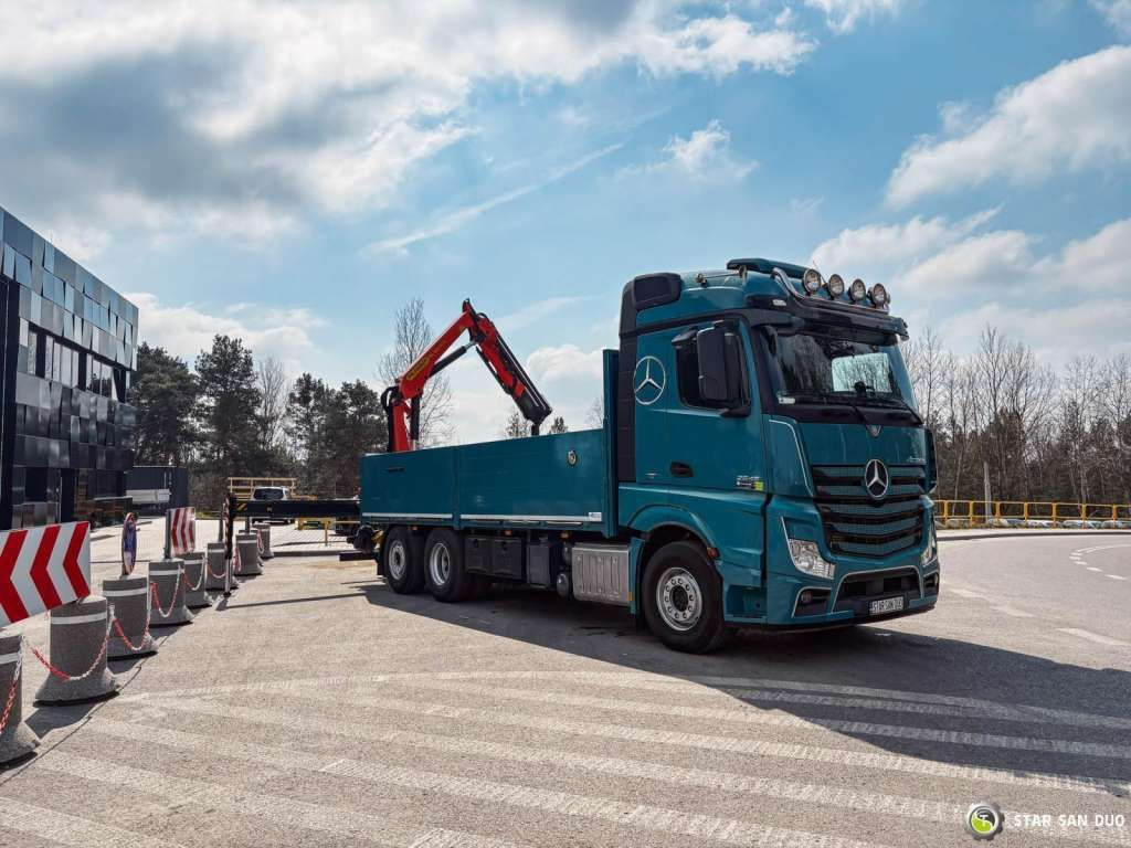 Mercedes-Benz ACTROS 2545 6x2 Palfinger PK 16001 HDS Crane Mercedes-Benz ACTROS 2545 6x2 Palfinger PK 16001 HDS Crane - Sunkvežimis su kranu, Platforminis/ Bortinis sunkvežimis: foto 3 Mercedes-Benz ACTROS 2545 6x2 Palfinger PK 16001 HDS Crane Mercedes-Benz ACTROS 2545 6x2 Palfinger PK 16001 HDS Crane - Sunkvežimis su kranu, Platforminis/ Bortinis sunkvežimis: foto 3