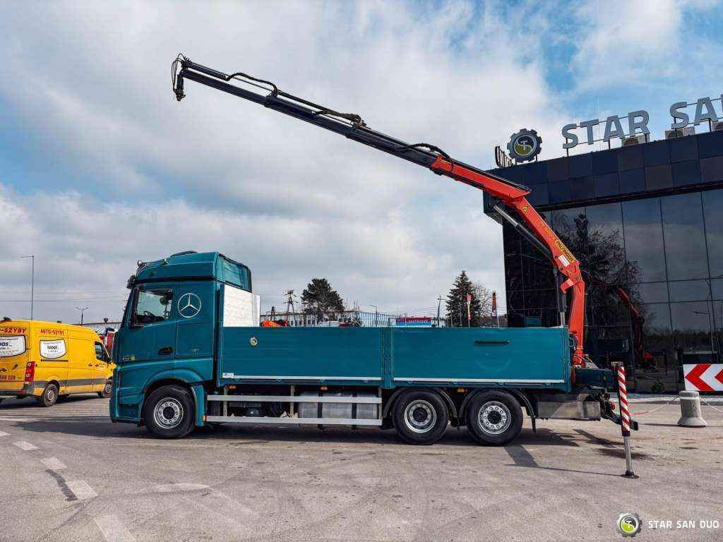 Mercedes-Benz ACTROS 2545 6x2 Palfinger PK 16001 HDS Crane Mercedes-Benz ACTROS 2545 6x2 Palfinger PK 16001 HDS Crane - Sunkvežimis su kranu, Platforminis/ Bortinis sunkvežimis: foto 4 Mercedes-Benz ACTROS 2545 6x2 Palfinger PK 16001 HDS Crane Mercedes-Benz ACTROS 2545 6x2 Palfinger PK 16001 HDS Crane - Sunkvežimis su kranu, Platforminis/ Bortinis sunkvežimis: foto 4