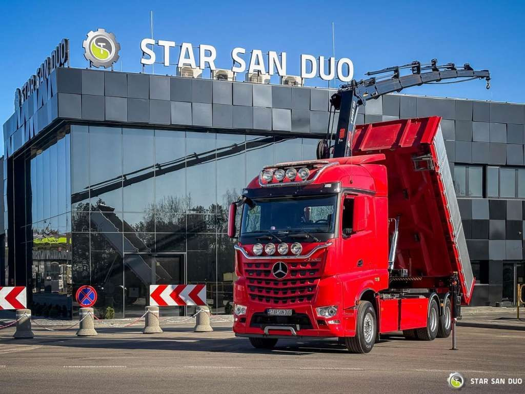 Mercedes-Benz AROCS 3358L 6x4 HIAB 192X-HIPRO E-6 Crane Kippe - Savivartis sunkvežimis: foto 1 Mercedes-Benz AROCS 3358L 6x4 HIAB 192X-HIPRO E-6 Crane Kippe - Savivartis sunkvežimis: foto 1