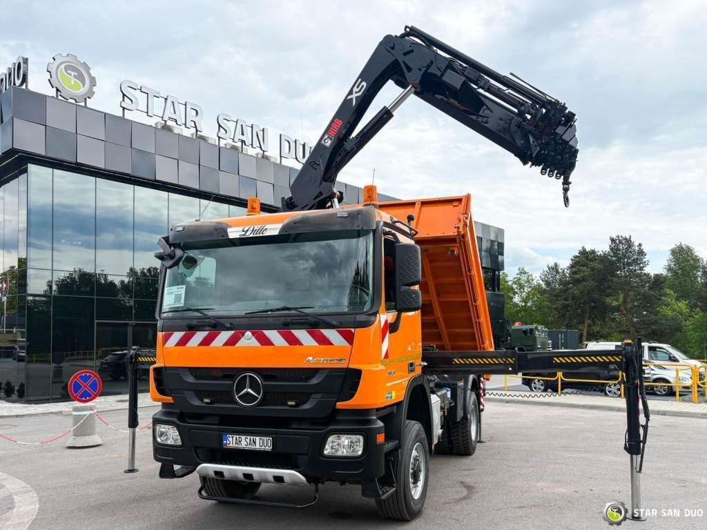Mercedes-Benz Actros 1841 AK 4x4 Hiab 288E-7 Crane Kipper - Savivartis sunkvežimis: foto 4 Mercedes-Benz Actros 1841 AK 4x4 Hiab 288E-7 Crane Kipper - Savivartis sunkvežimis: foto 4