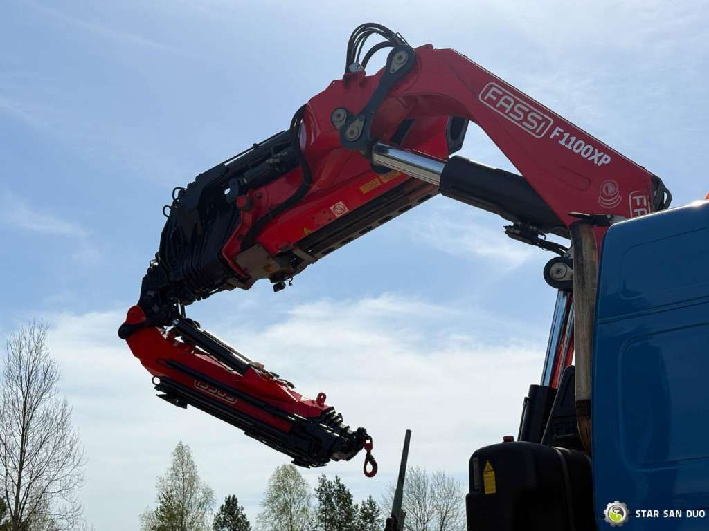 Vilkikas Volvo  FH 480 8x2 FASSI F1100AXP Crane: foto 8