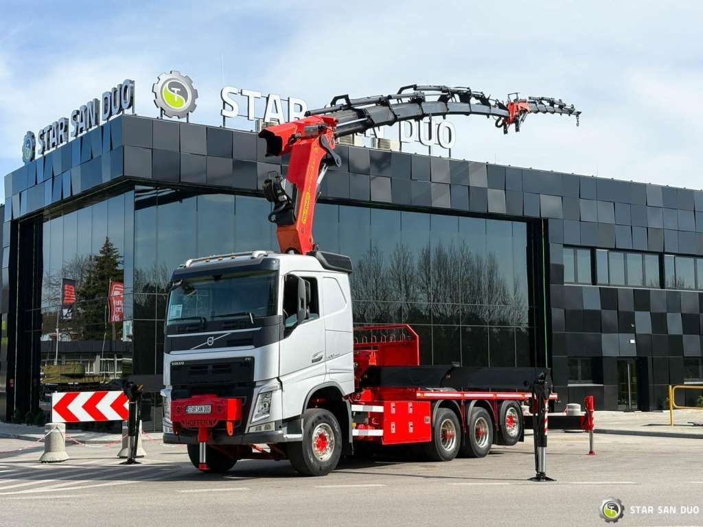 Volvo FH 500 8x4*4 PK65002 Fly JIB Crane 7456 h Winch - Vilkikas: foto 2 Volvo FH 500 8x4*4 PK65002 Fly JIB Crane 7456 h Winch - Vilkikas: foto 2