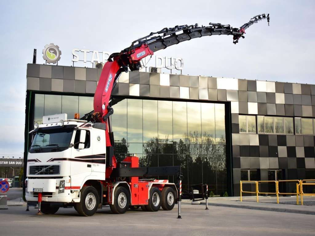 Volvo FH 520 8x2 EFFER 850 Fly Jib Winch 5th - Vilkikas: foto 5 Volvo FH 520 8x2 EFFER 850 Fly Jib Winch 5th - Vilkikas: foto 5