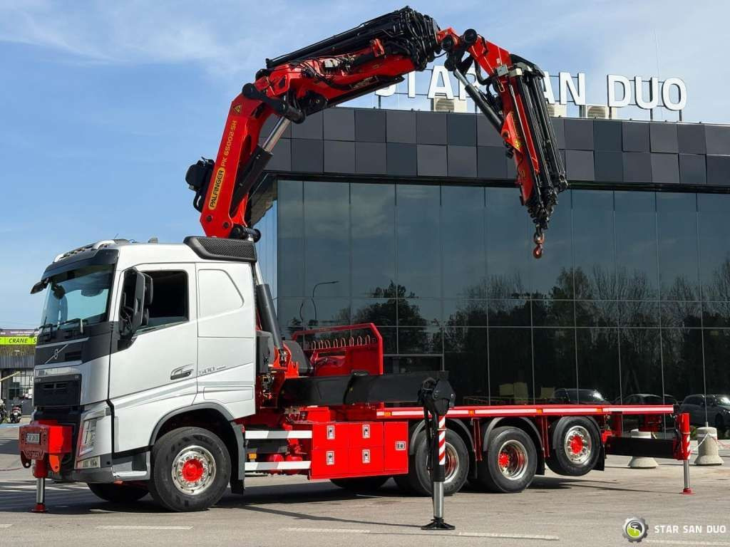 Volvo FH 500 8x4*4 PK65002 Fly JIB Crane 7456 h Winch - Sunkvežimis su kranu: foto 3 Volvo FH 500 8x4*4 PK65002 Fly JIB Crane 7456 h Winch - Sunkvežimis su kranu: foto 3