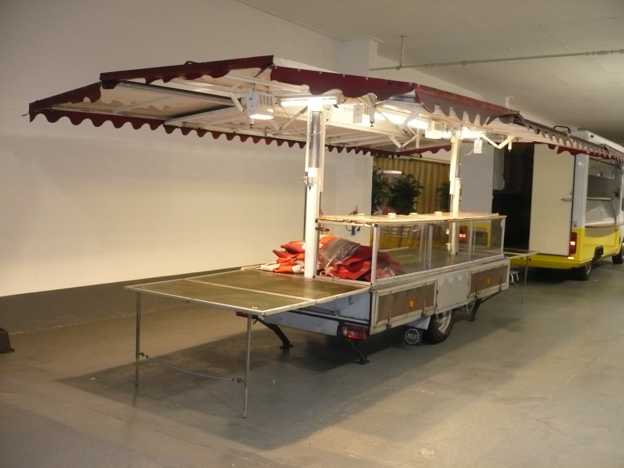 Verkaufsanhänger Alf - Prekybinė priekaba: foto 4 Verkaufsanhänger Alf - Prekybinė priekaba: foto 4