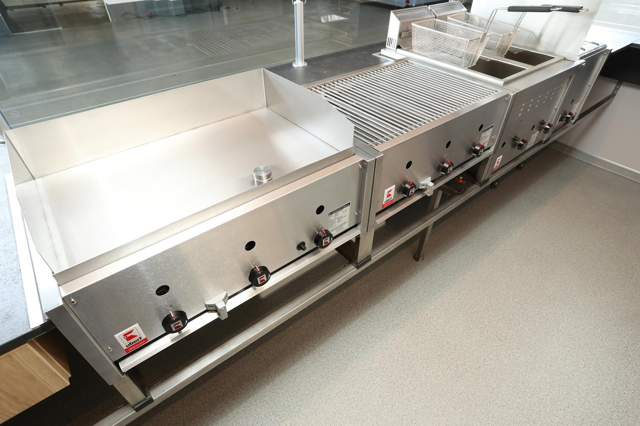 Verkaufsanhänger BORCO HÖHNS - Prekybinė priekaba: foto 5 Verkaufsanhänger BORCO HÖHNS - Prekybinė priekaba: foto 5