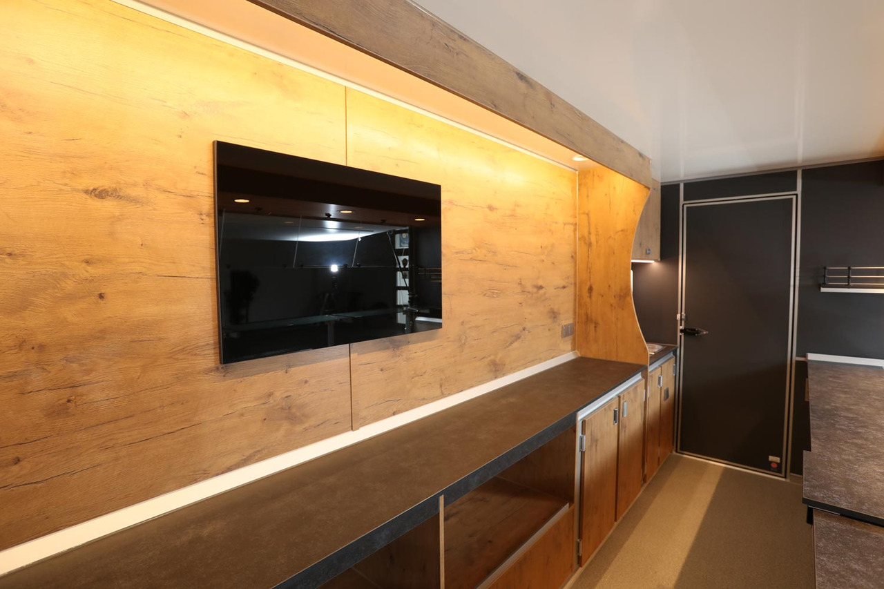 Verkaufsanhänger BORCO HÖHNS - Prekybinė priekaba: foto 5 Verkaufsanhänger BORCO HÖHNS - Prekybinė priekaba: foto 5