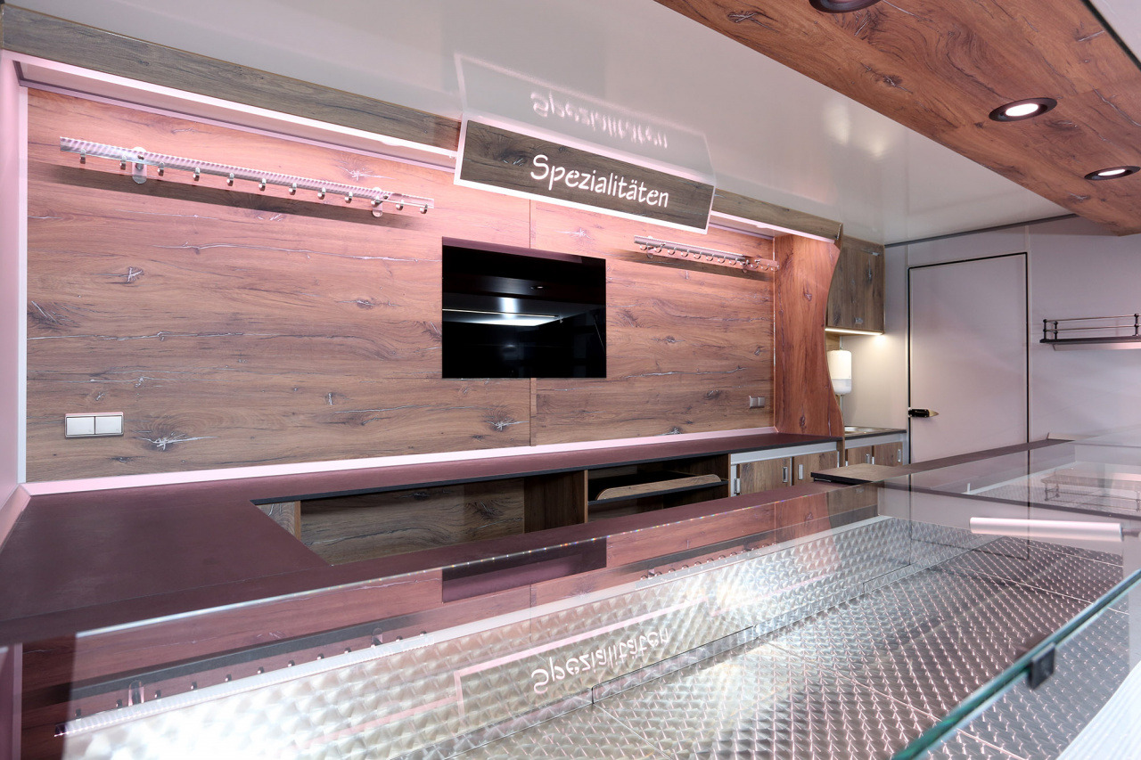 Verkaufsanhänger BORCO HÖHNS - Prekybinė priekaba: foto 3 Verkaufsanhänger BORCO HÖHNS - Prekybinė priekaba: foto 3