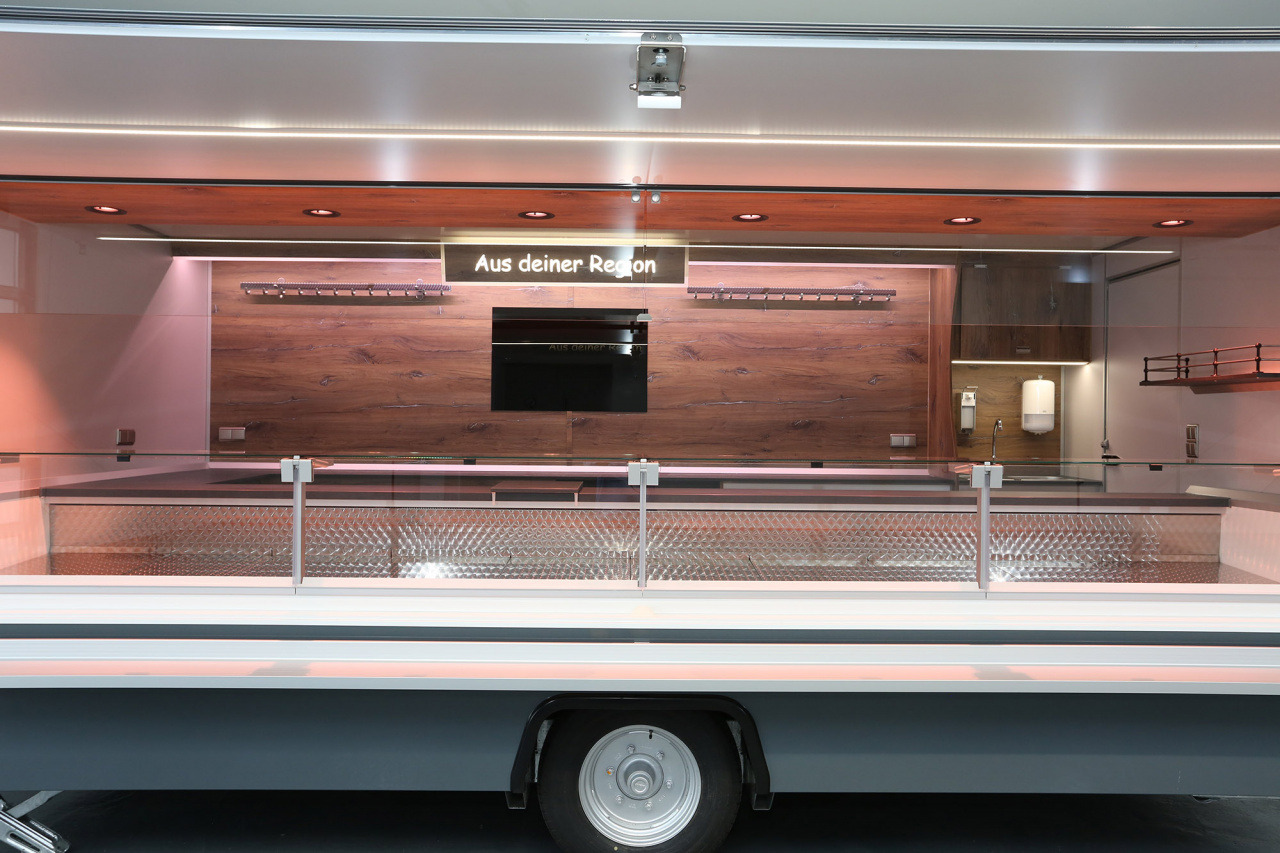 Verkaufsanhänger BORCO HÖHNS - Prekybinė priekaba: foto 4 Verkaufsanhänger BORCO HÖHNS - Prekybinė priekaba: foto 4