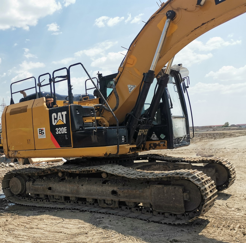 CATERPILLAR 320 E - Vikšrinis ekskavatorius: foto 4 CATERPILLAR 320 E - Vikšrinis ekskavatorius: foto 4