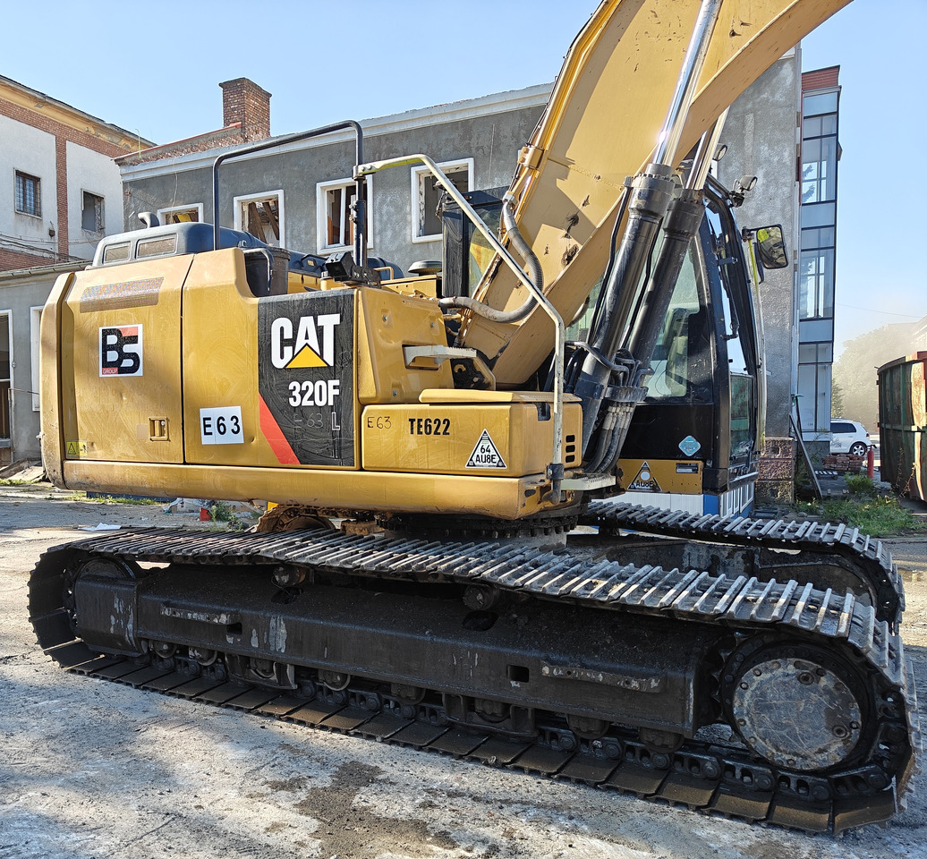 CATERPILLAR 320 F - Vikšrinis ekskavatorius: foto 1 CATERPILLAR 320 F - Vikšrinis ekskavatorius: foto 1