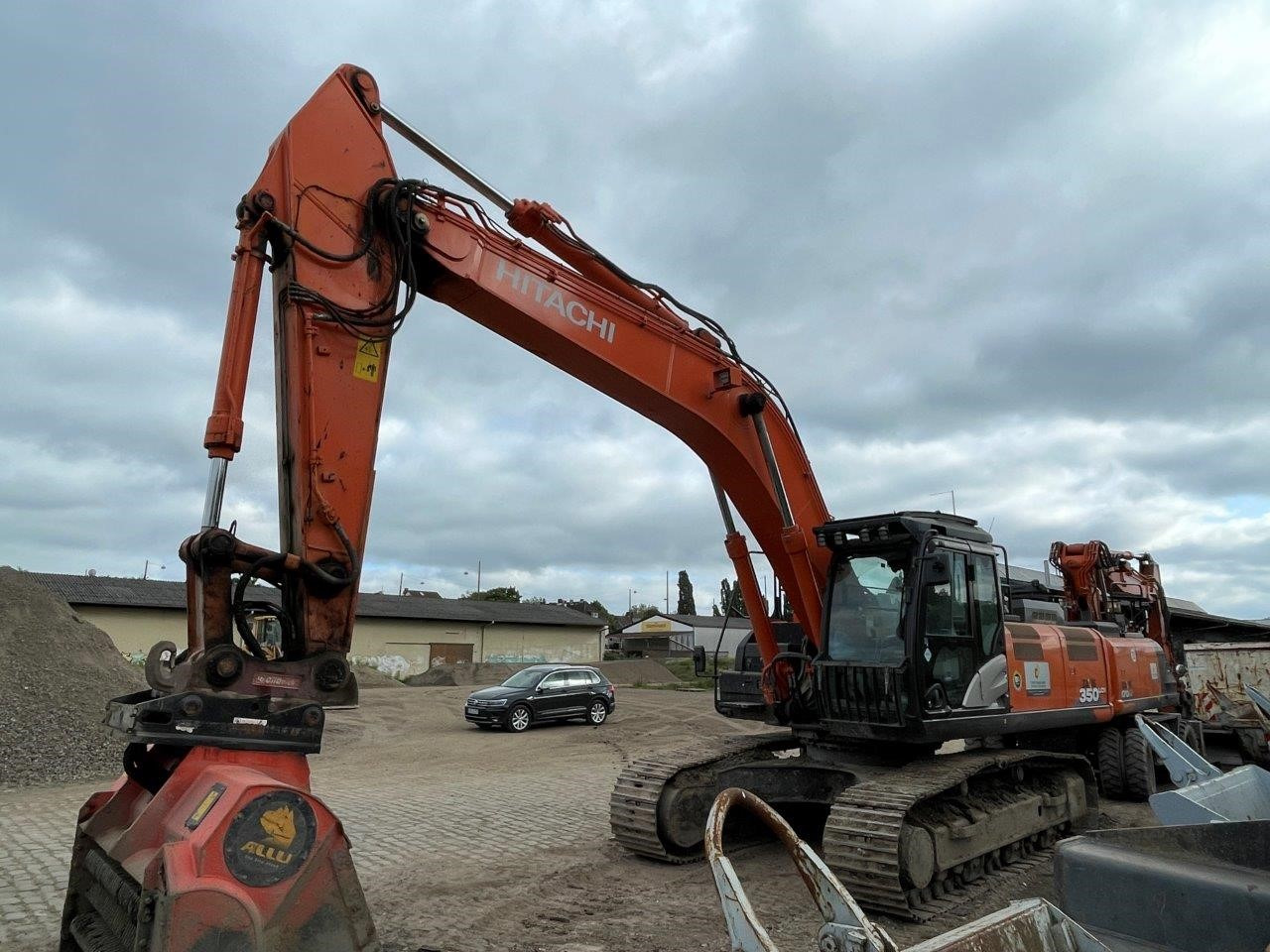 HITACHI ZX350 LCN - 6 - Vikšrinis ekskavatorius: foto 2 HITACHI ZX350 LCN - 6 - Vikšrinis ekskavatorius: foto 2