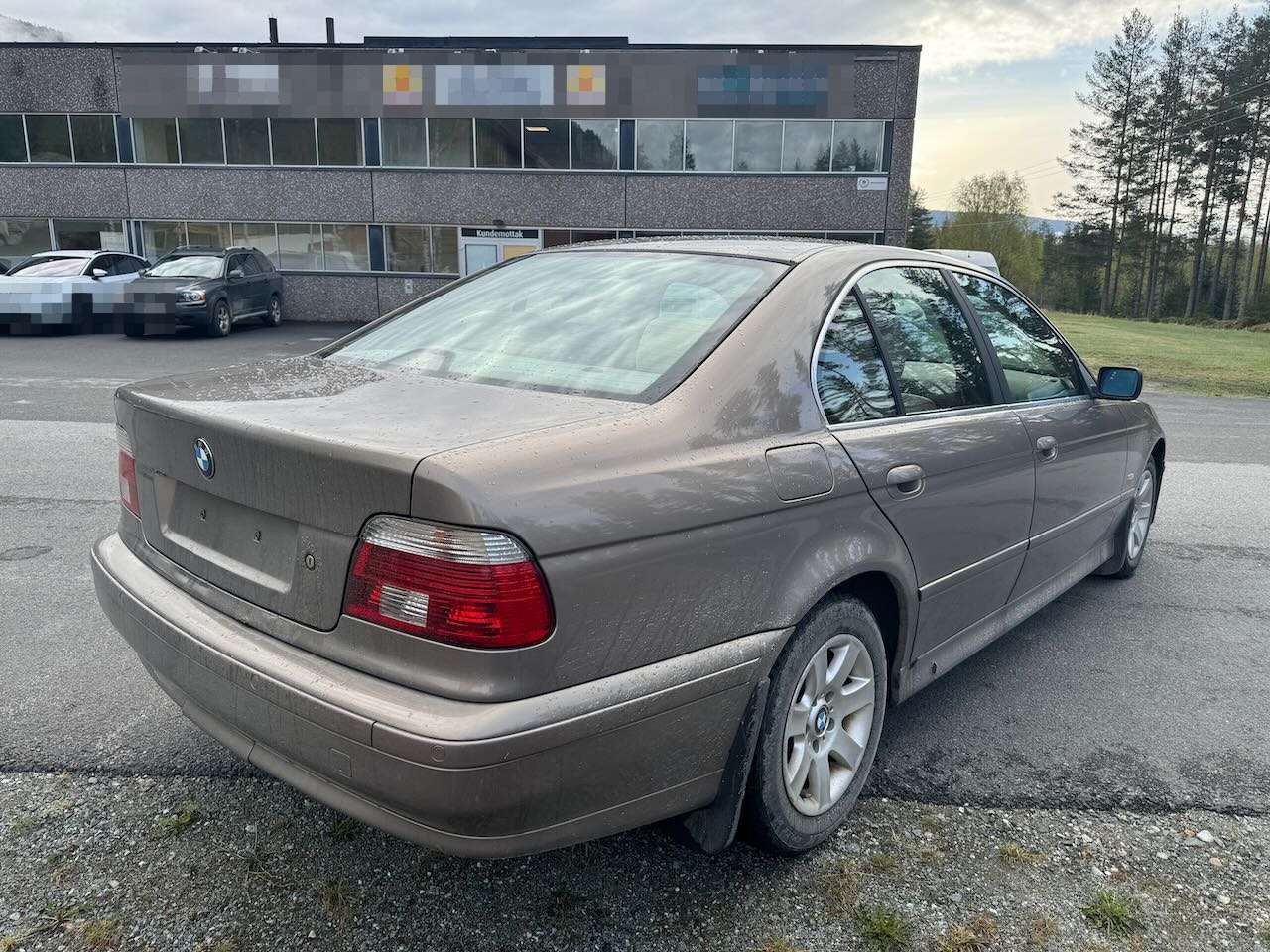 BMW 5-SERIE - Lengvasis automobilis: foto 5 BMW 5-SERIE - Lengvasis automobilis: foto 5