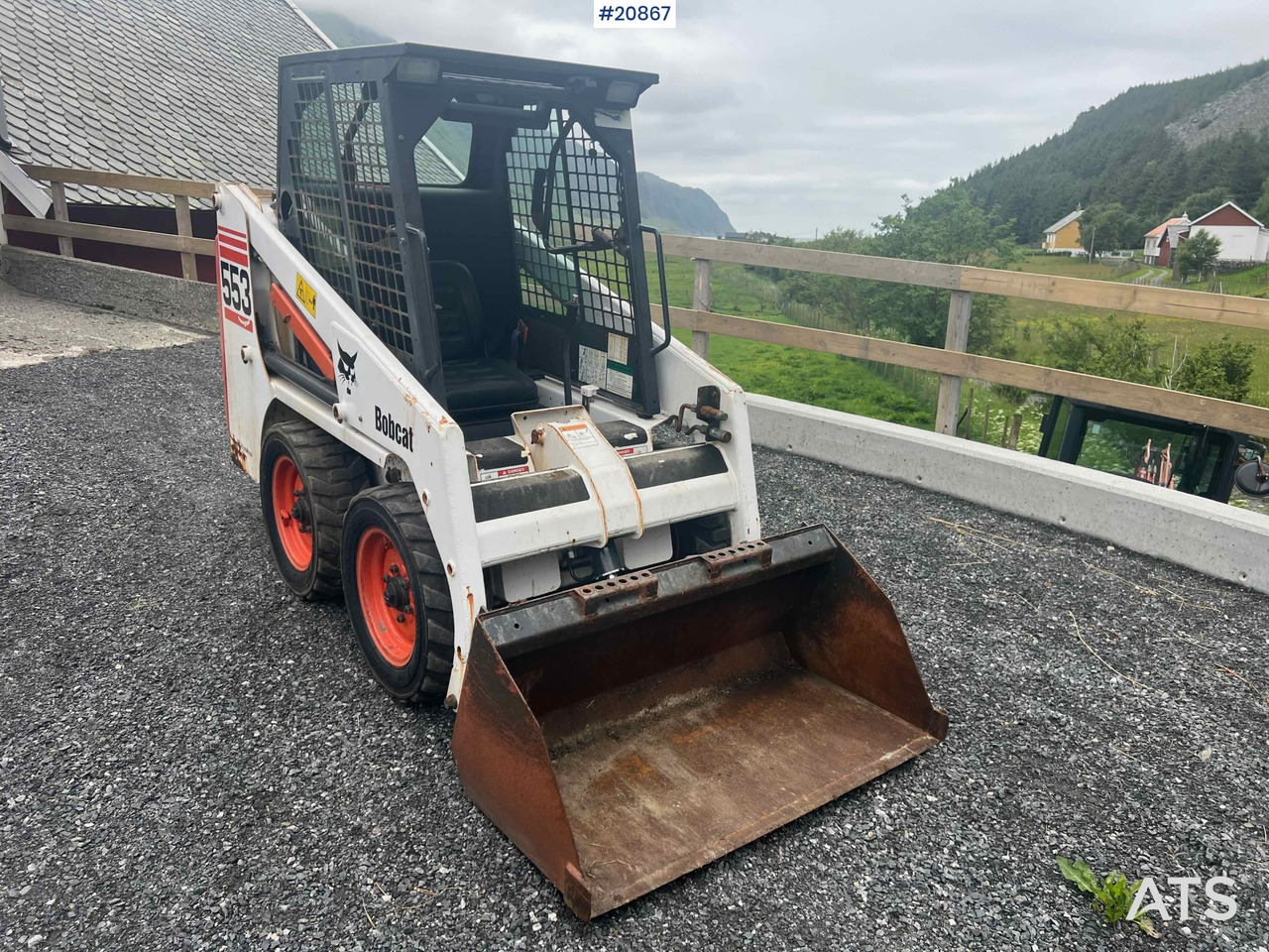 Bobcat 553 - Mini krautuvas: foto 1 Bobcat 553 - Mini krautuvas: foto 1