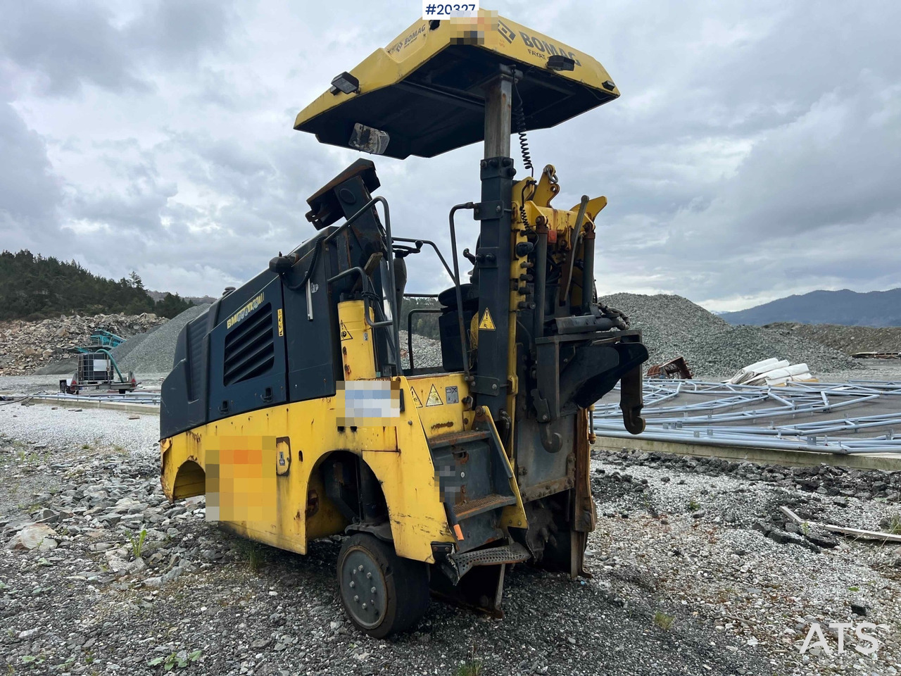 Bomag BM600/15 - Asfalto mašina: foto 1 Bomag BM600/15 - Asfalto mašina: foto 1