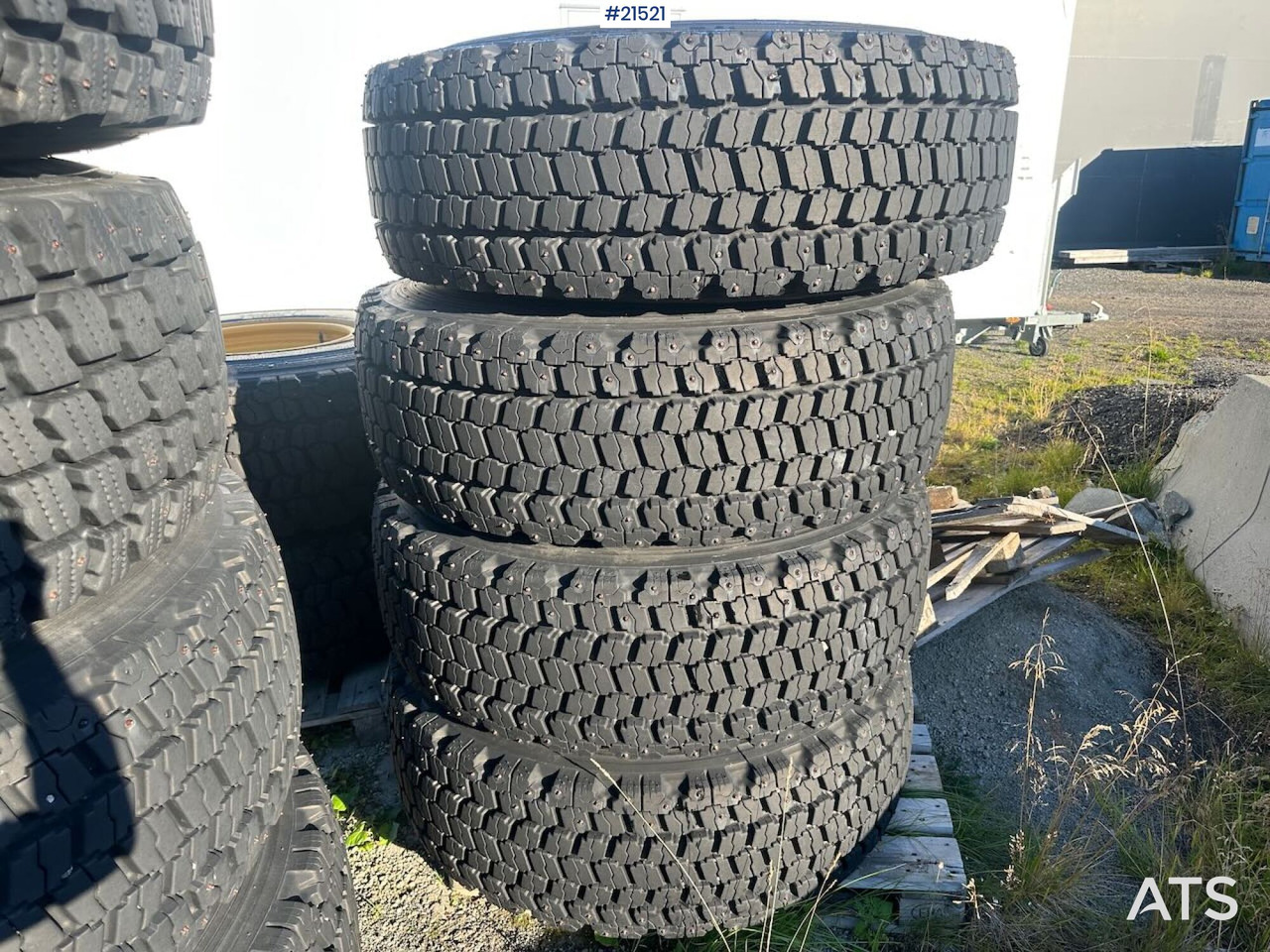 Bridgestone dekk - Padanga - Statybinė technika: foto 3 Bridgestone dekk - Padanga - Statybinė technika: foto 3