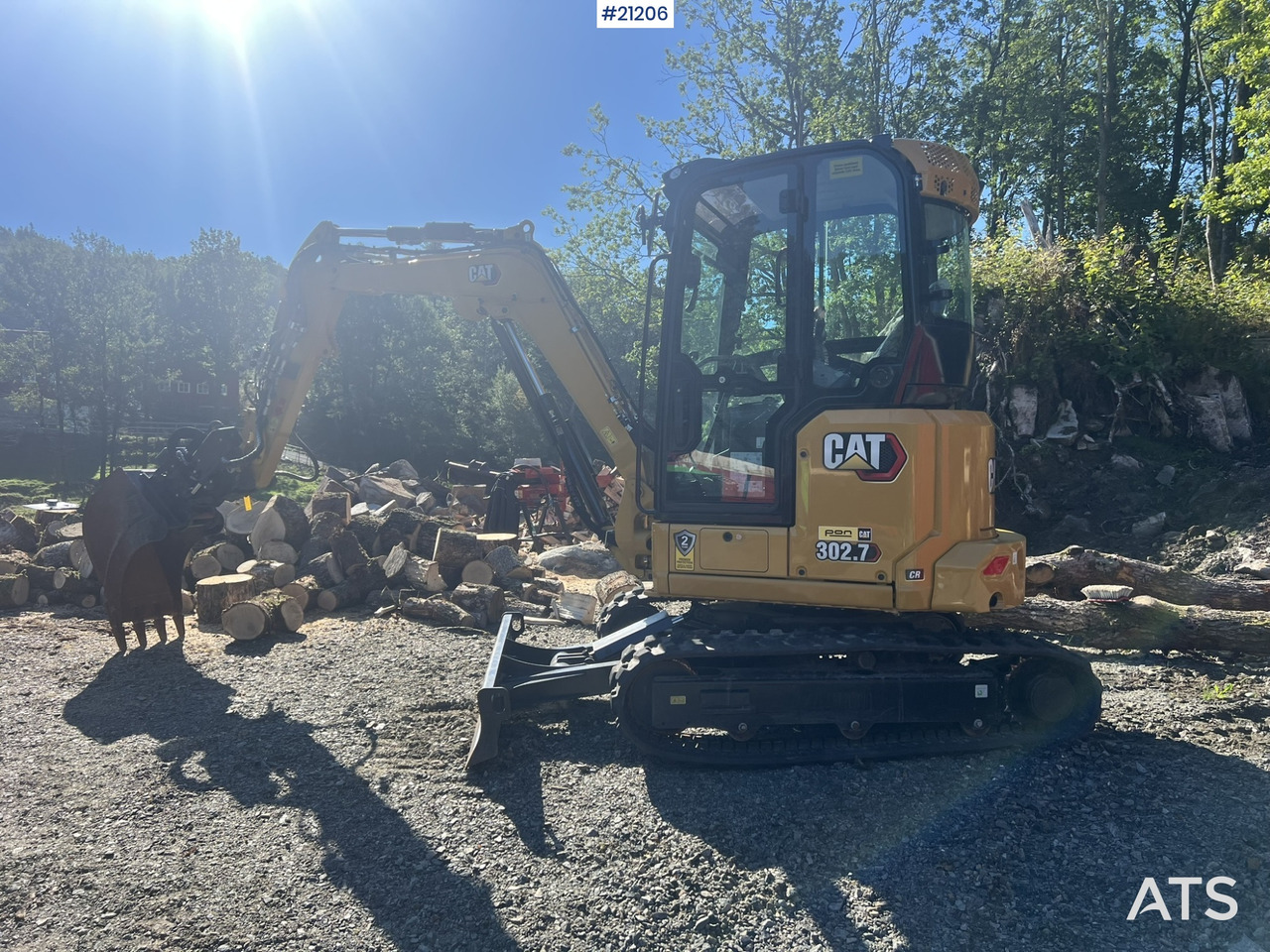 Caterpillar 302.7 CR - Mini ekskavatorius: foto 4 Caterpillar 302.7 CR - Mini ekskavatorius: foto 4