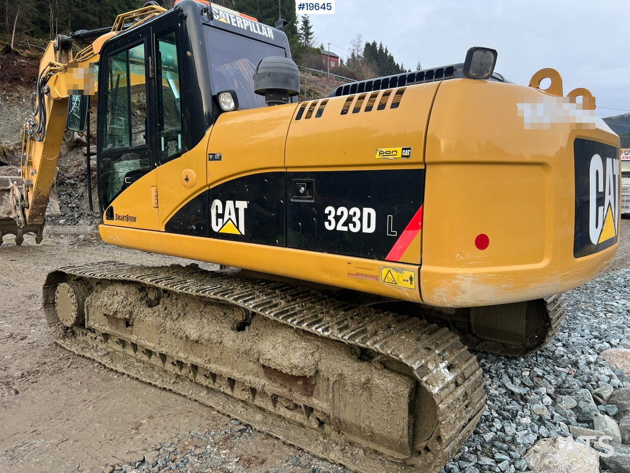Caterpillar 323D - Ekskavatorius: foto 2 Caterpillar 323D - Ekskavatorius: foto 2