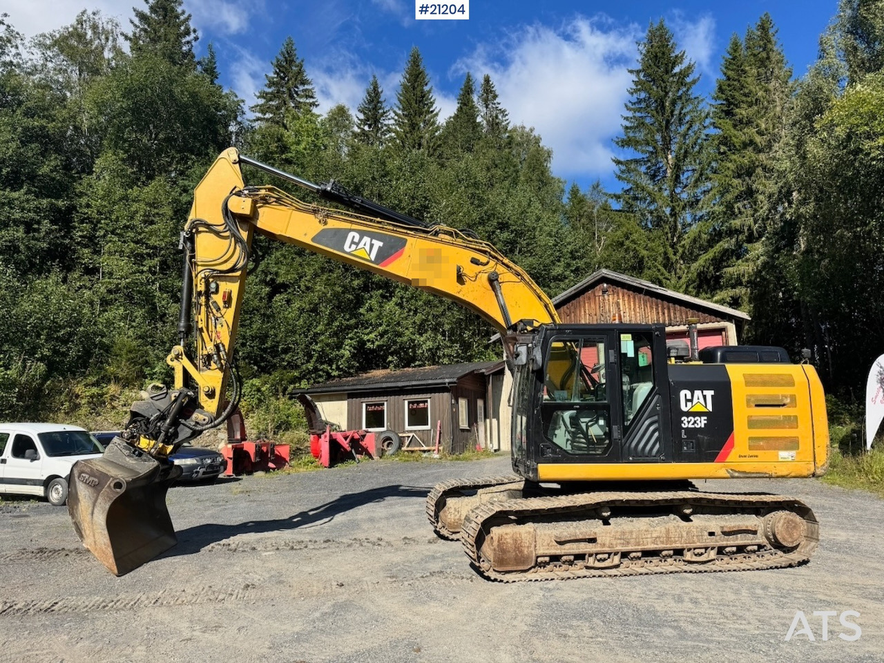 Caterpillar 323FL - Vikšrinis ekskavatorius: foto 3 Caterpillar 323FL - Vikšrinis ekskavatorius: foto 3