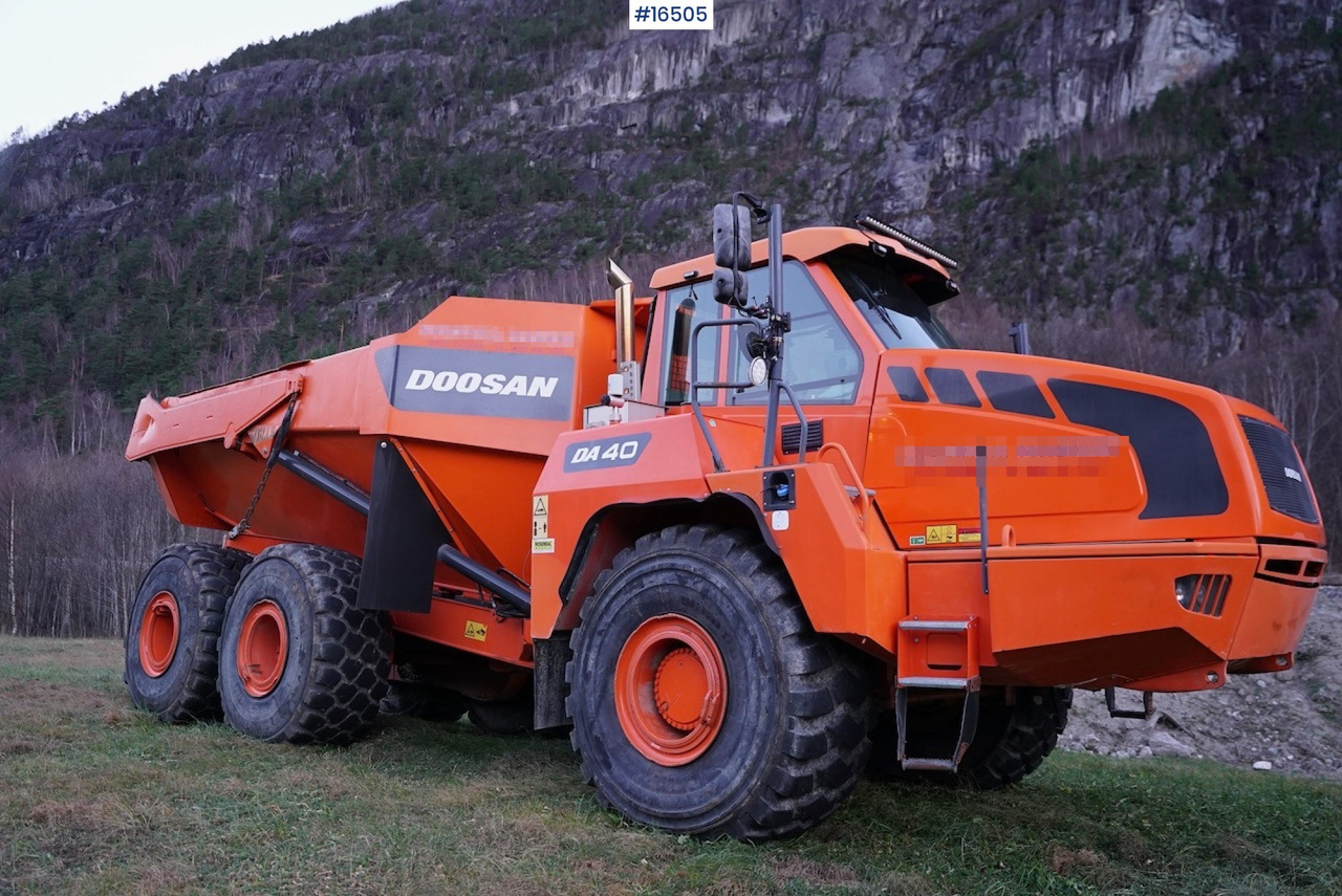 Doosan DA40 - Savivartis: foto 1 Doosan DA40 - Savivartis: foto 1