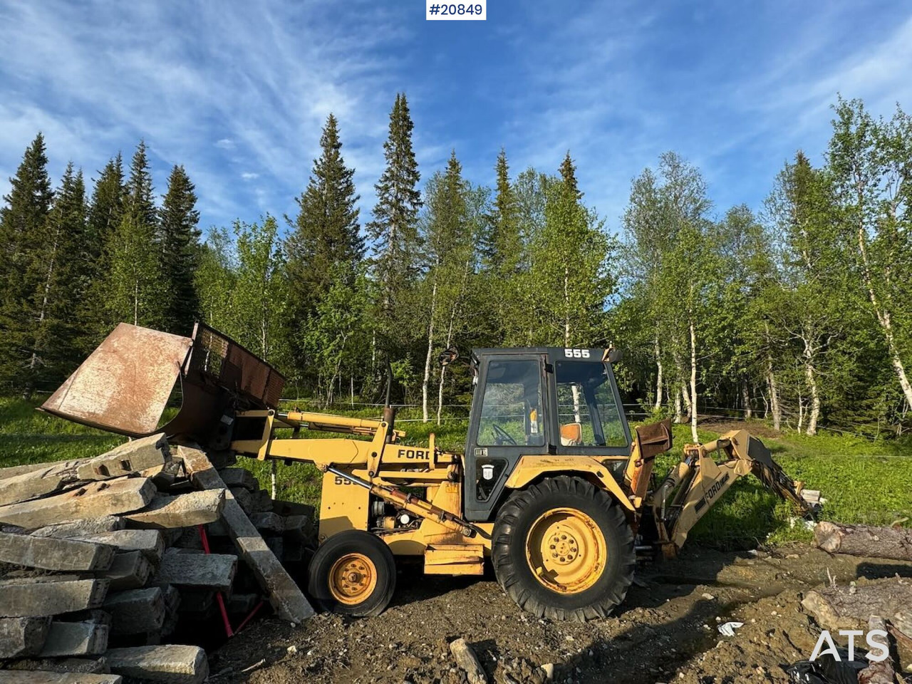 Ford 555 - Ekskavatorius-krautuvas: foto 1 Ford 555 - Ekskavatorius-krautuvas: foto 1