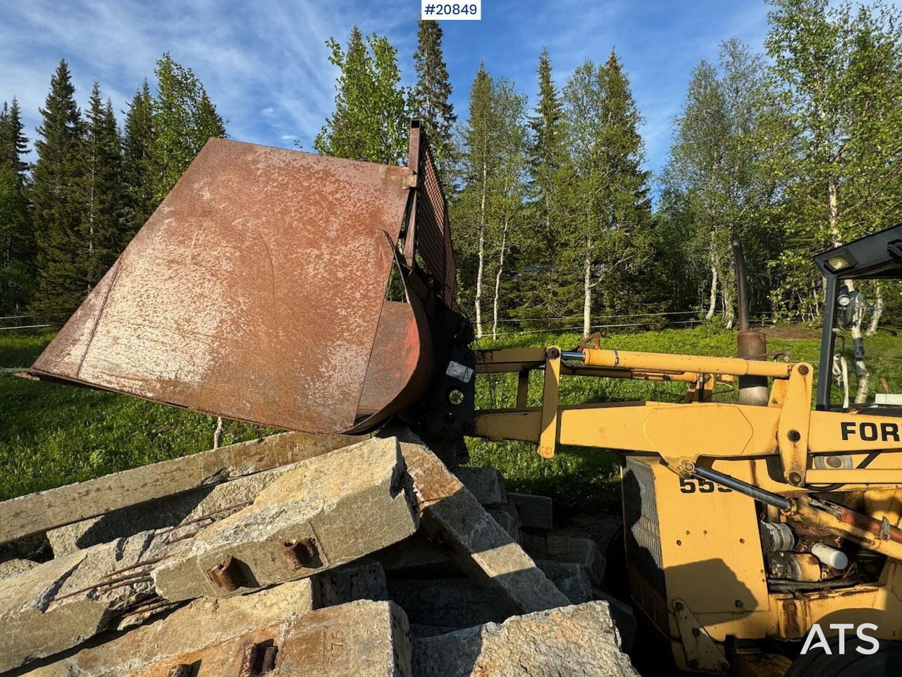 Ford 555 - Ekskavatorius-krautuvas: foto 4 Ford 555 - Ekskavatorius-krautuvas: foto 4