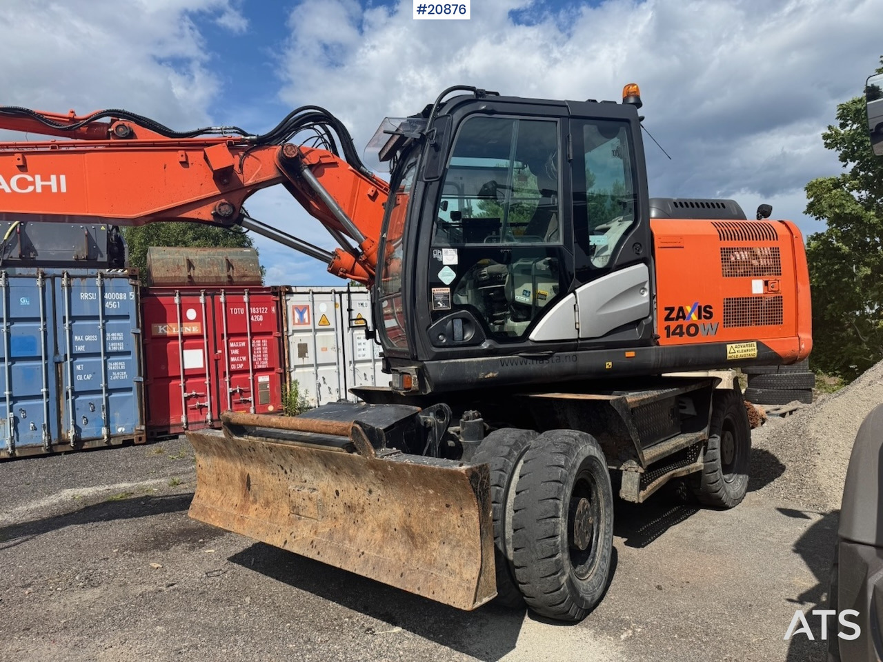 Hitachi ZX140W-5B - Ratinis ekskavatorius: foto 4 Hitachi ZX140W-5B - Ratinis ekskavatorius: foto 4