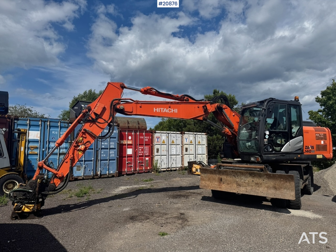 Hitachi ZX140W-5B - Ratinis ekskavatorius: foto 1 Hitachi ZX140W-5B - Ratinis ekskavatorius: foto 1